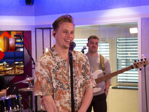 Hoe Jack Jarryd dankzij een appje van een vriend nu te horen is op NPO Radio 2