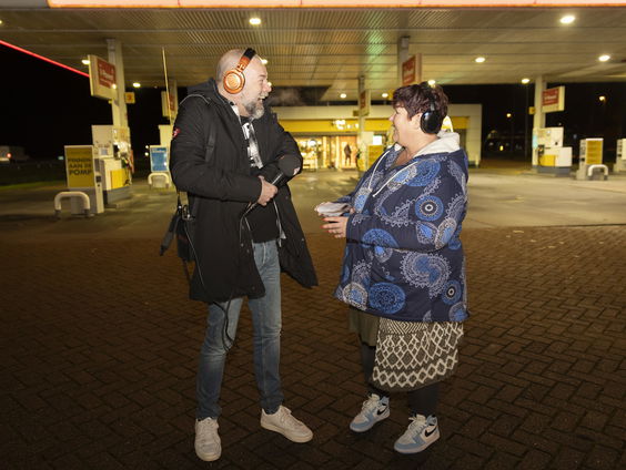 Saskia probeert al jaren How Many Times van Lori Spee in de Top 2000 te krijgen