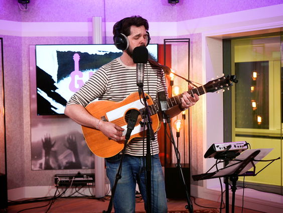 Thomas Dybdahl - Call Me By Your Name (Live @ Giel)