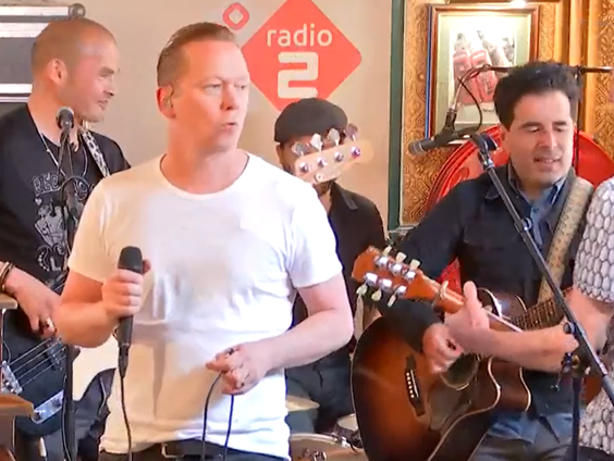 Van Dik Hout - Goud uit het niets