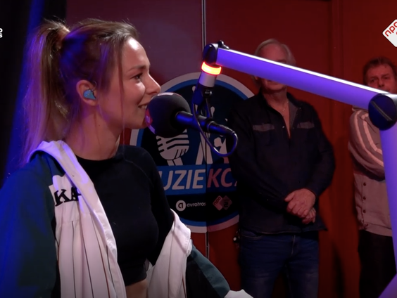 SERA vertelt over de context achter haar nieuwste single