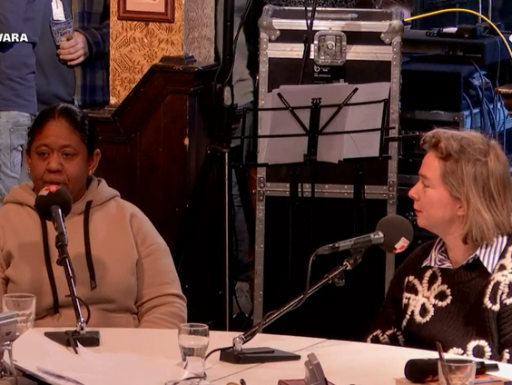 De stichting van Denise Harleman geeft mensen die dat kunnen gebruiken maandelijks geld. Het hielp Nathal ...