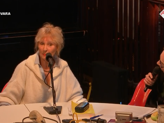 Fakka drerries! De 72-jarige Margriet Hunfeld is straattaal expert en vertelt wat hét straattaal woord van het jaar is.