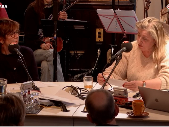 Ook in het buitenland werden de Nederlandse verkiezingen nauwlettend gevolgd. Met Annette Birschel en Sab ...