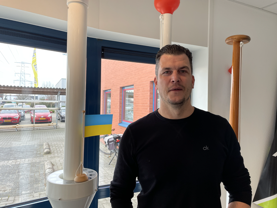 Mensen kopen massaal de Oekraïense vlag