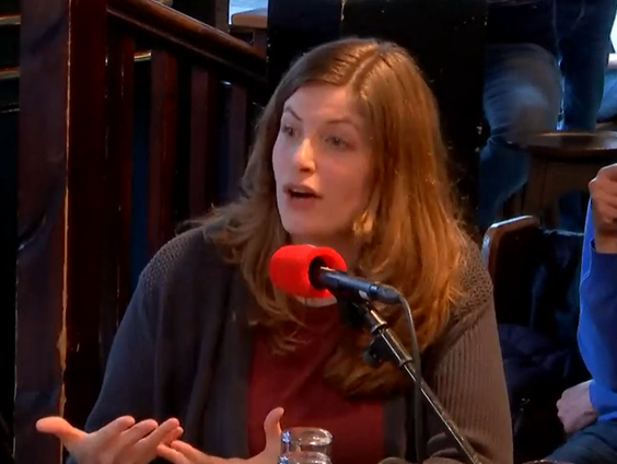 Bioloog Camilla Dreef brengt een ode aan merel.