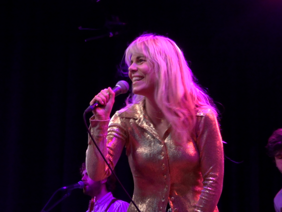 Blackbird - Green Lights | live in Muziekcafé