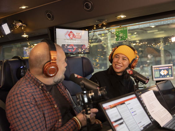 Dit nummer mag niet ontbreken op MEAU's Top 2000 stemlijst