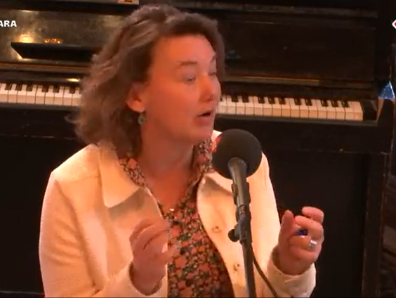 Cultuur historicus Inger Leemans vertelt wat we ruiken als we de lente ruiken en welke rol geur speelt in ...