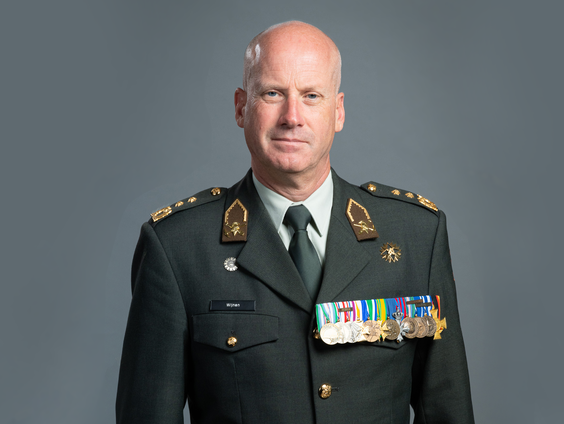 Kinderherdenking is volgens luitenant-generaal Martin Wijnen heel belangrijk: "Ze raken heel betrokken"