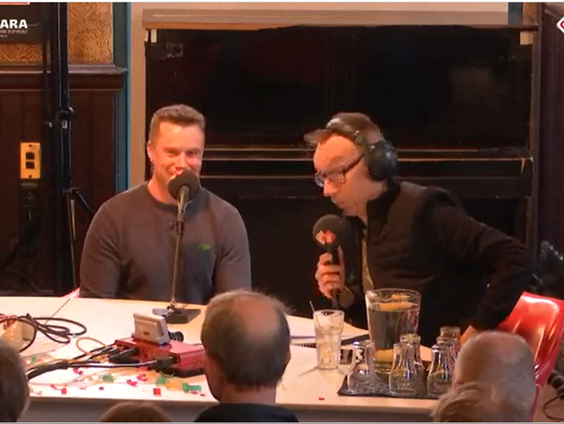 Brandweerman Chiel maakt hardstyle als DJ Free Fire