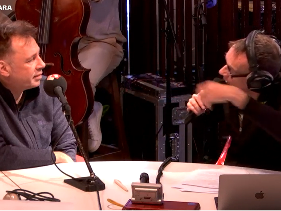 Steeds meer mensen dichten met ChatGPT, dichter Ingmar Heytze zegt: doe dat nou nie.