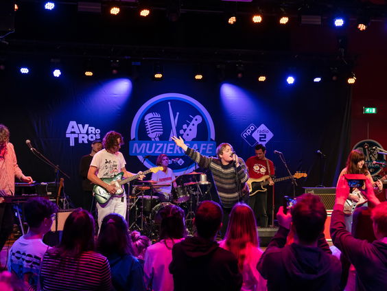 Personal Trainer - The Lazer | live in Muziekcafé