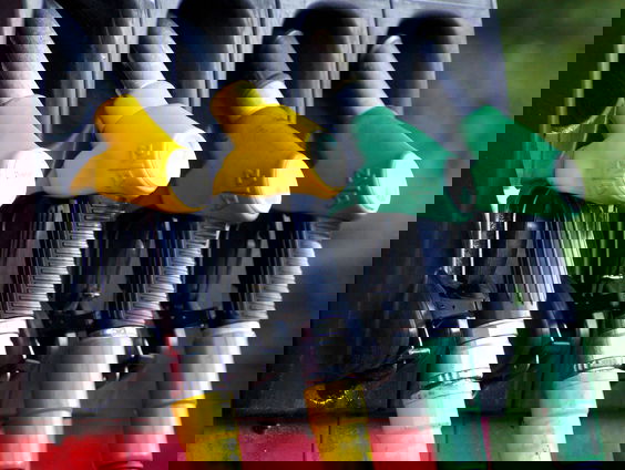 Economisch journalist Nik Wouters: ''De snelle stijging van de brandstofprijzen is voor eventjes voorbij''