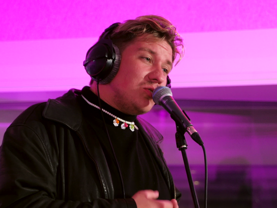 Marius Bear - I Wanna Dance with Somebody (Whitney Houston cover) (Live @ GIEL)