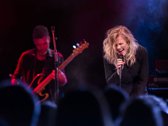 De nieuwe single Willing van Ilse DeLange is deze week NPO Radio 2 TopSong
