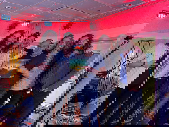 Jimmy Diamond speelt 'No Man's Land' live @ Blokhuis