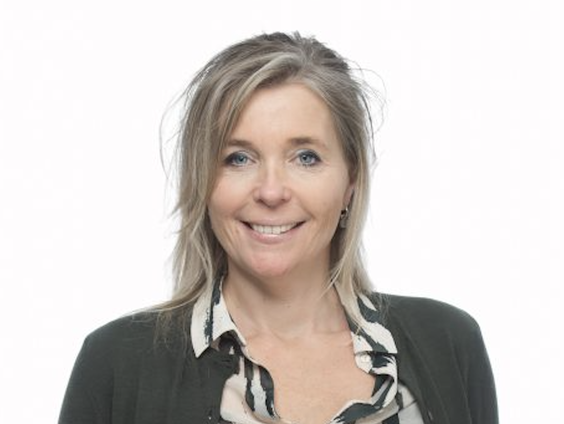 Altijd depressief in de zomer? Psycholoog Saskia Geraerts weet hoe het zit!