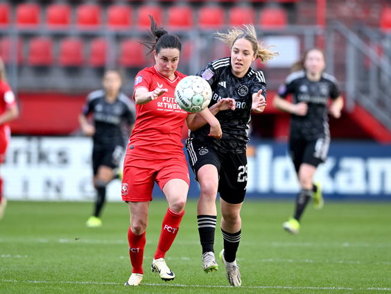 Ajax Vrouwen-fan Melvin kijkt uit naar vanavond: "Eerste keer dat Nederlandse club zo ver is gekomen"