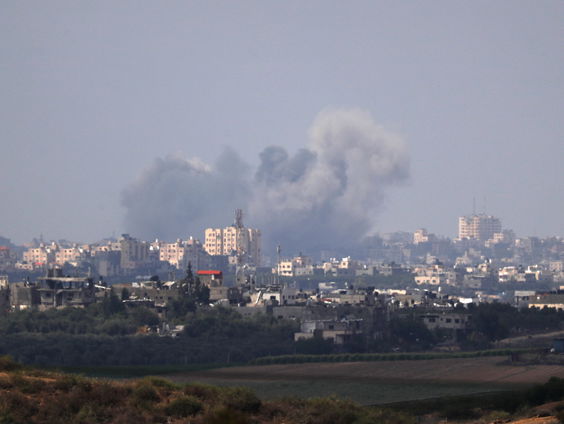 Geschiedenisdocent Hendrik van Doezum: "Kinderen nemen extreme meningen op social media over oorlog in Israël snel over"