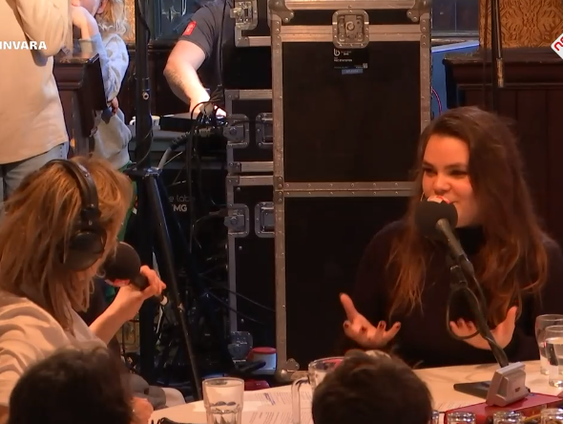 Moraya Lopez groeide op in een onveilige omgeving en belandde in de jeugdzorg. Ze maakte er de voorstelli ...