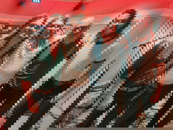 DeWolff speelt 'Heart Stopping Kinda Show' live @ Blokhuis