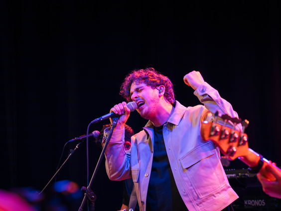 Nielson - Onderweg & IJskoud | live in Muziekcafé