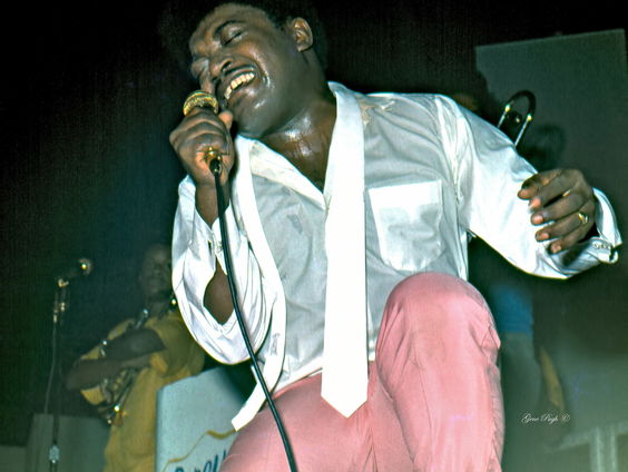 Ode aan een Dode: Percy Slegde