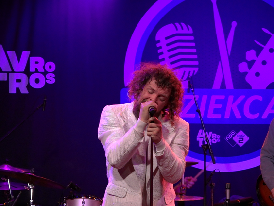 DI-RECT - Soldier On | live in Muziekcafé