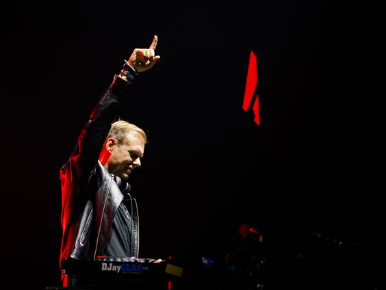 Armin van Buuren over ADE: "Verbaasd dat ons kleine kikkerlandje zo'n grote belangrijke beurs heeft"