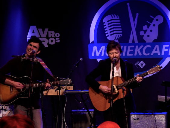 Crosby & Etheridge - Used To Be Young | live in Muziekcafé