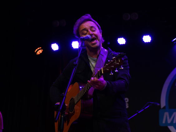 Niels Geusebroek - Year Of Summer | live in Muziekcafé