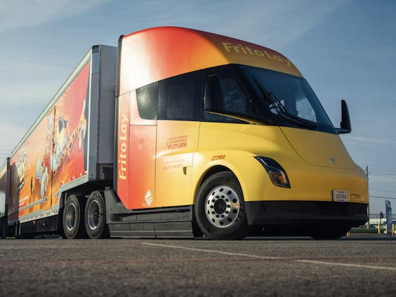 Weinig enthousiasme over elektrische vrachtwagen van Tesla