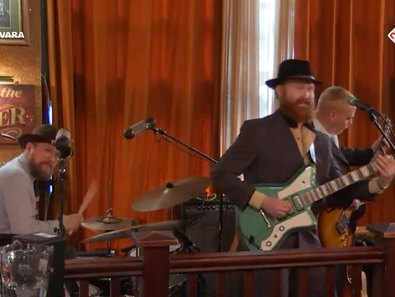 Gumbo Kings - Hot damn