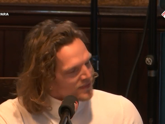 Cabaret: Glorp geeft uitleg over de spionage-ballonen