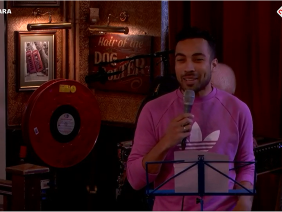 Het Spijkerlied van 25 november met Aron Elstak