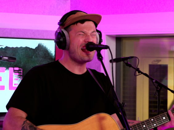 SYML - Howling (Live @ Giel)