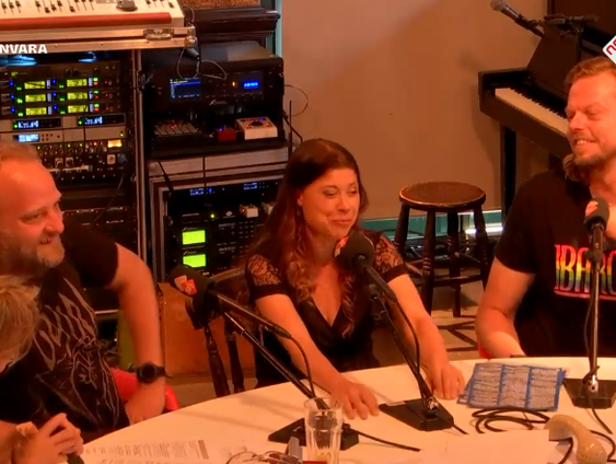 Terwijl de meeste politici langzaam aftellen naar het rustige zomerreces, maakt de gitarencoalitie zich o ...