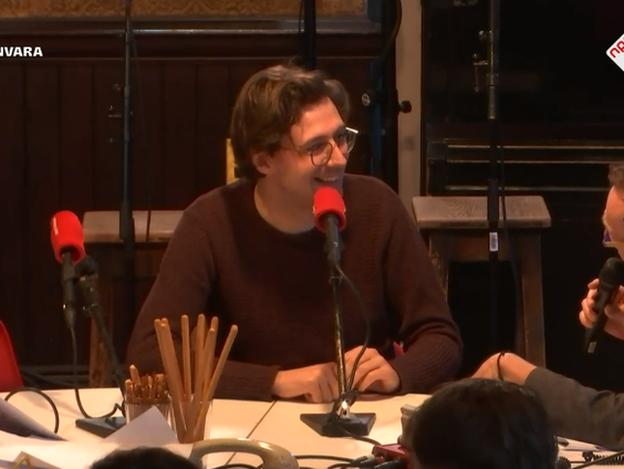 Humor is niet alleen om te lachen. Je kunt er ook wetenschappelijk onderzoek naar doen. Dick Zijp deed he ...