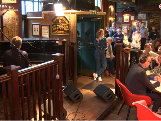 Novastar – When the lights go down