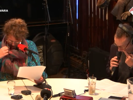 Cabaret: Conny Helder over de misstanden bij zorgboerderij Wedde