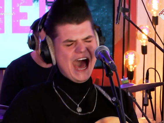 Mick Stender - Bad Guy (Billie Eilish cover) (Live @ Giel)