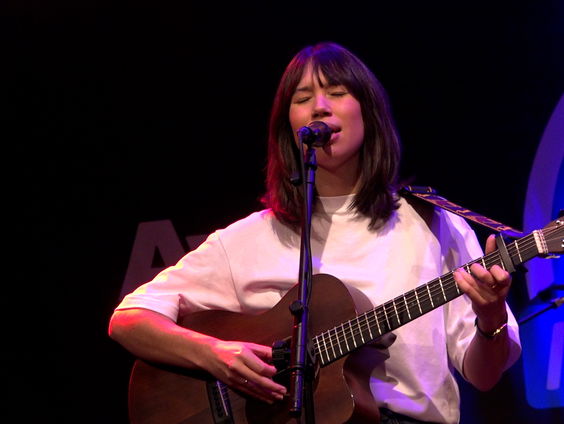 MEAU - Afgesloten live in Muziekcafé