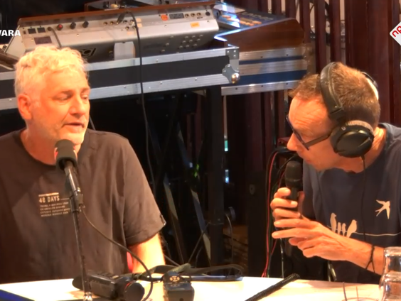 Ecoloog Lex de Lith legt uit waarom er eerst uitvoerig onderzoek naar de vleermuis nodig is.