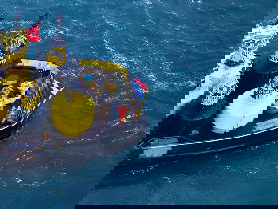 Lente officieel van start: 1800 boeien te water gelaten door de Rijkswaterstaat