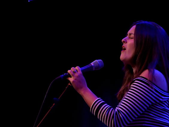 Lorrèn - Breathe | live in Muziekcafé