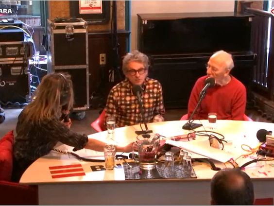 Frénk van der Linden en Onno Bosma over het boek ‘Hoe besta je na’ waarin mensen praten over het leven na ...