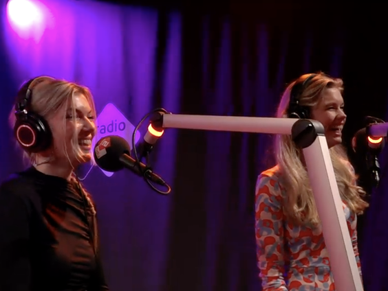 Hannah Mae en Dafne Holtland (KAFKA) gaan de strijd aan voor de Laatste Ronde Plaat