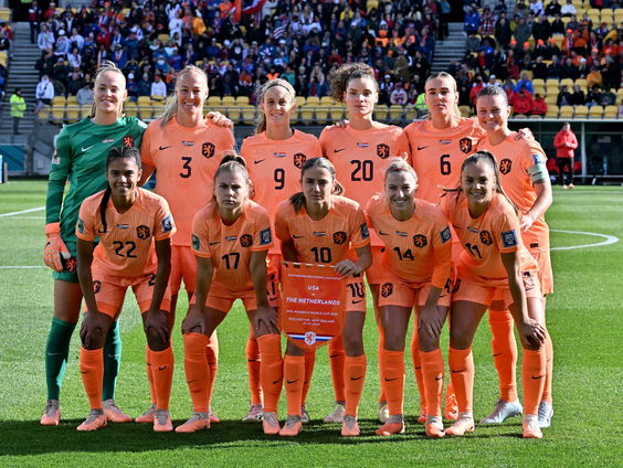 Suse van Kleef legt uit: Oranje Leeuwinnen kunnen nu ticket Olympische Spelen winnen?!