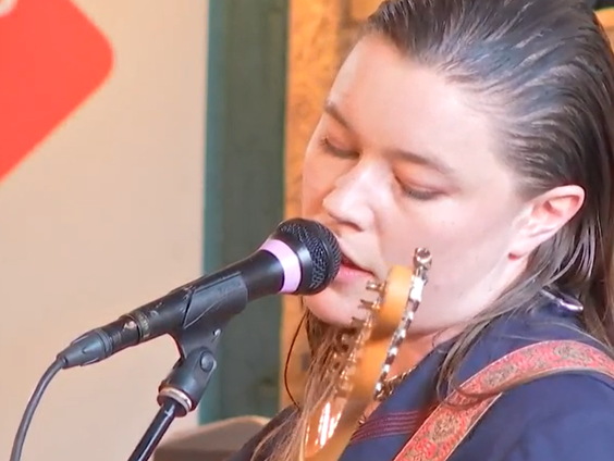 Wet Leg: Chaise Longue